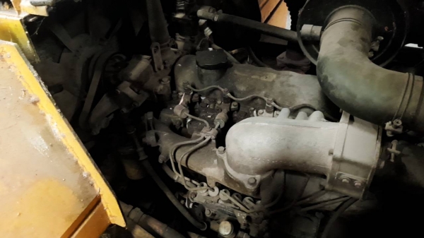 โฟลค์ลิฟใหญ่ 10 ตัน กับ 15 ตัน งายาว 220 เมตร