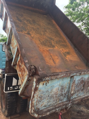 ขายดั้มท์หัวยาว  160 แรง เบรคลอย .เดิม รถราชการ.สดๆ  ราคา 300,000  บาท