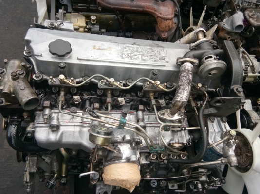 เครื่องยนต์อิซูสุ  120 แรง 4HF1 เครื่องสวยๆ ไม่มีไอ