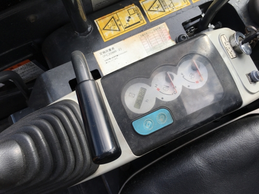 รถขุดเล็ก Komatsu PC30 MR-2 เก่านอก ญี่ปุ่นแท้ แน่นๆทั้งคัน ชั่วโมงน้อย สนใจติดต่อ 0874880101 หรือ Line : Kongniwatsiri รถขุดเล็ก Komatsu PC30 MR-2 เก่านอก ญี่ปุ่นแท้ แน่นๆทั้งคัน ชั่วโมงน้อย สนใจติดต่อ 0874880101 หรือ Line : Kongniwatsiri