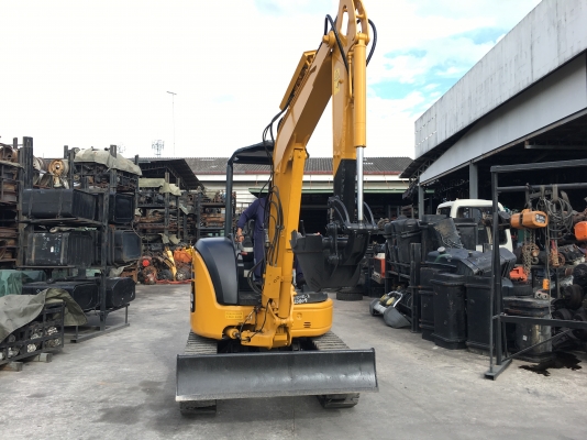 รถขุดเล็ก Komatsu PC30 MR-2 เก่านอก ญี่ปุ่นแท้ แน่นๆทั้งคัน ชั่วโมงน้อย สนใจติดต่อ 0874880101 หรือ Line : Kongniwatsiri