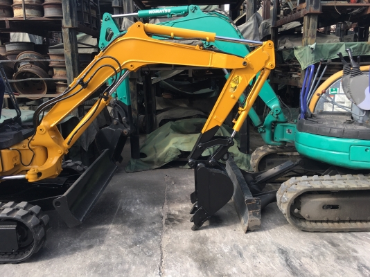 รถขุดเล็ก Komatsu PC20 Mr-2 เก่านอกสภาพสวย ชั่วโมงน้อย ปั๊มดี ทำงานไว สนใจติดต่อ 0874880101 หรือ Line : Kongniwatsiri รถขุดเล็ก Komatsu PC20 Mr-2 เก่านอกสภาพสวย ชั่วโมงน้อย ปั๊มดี ทำงานไว สนใจติดต่อ 0874880101 หรือ Line : Kongniwatsiri