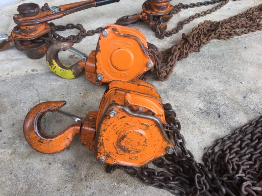 ขายรอกญี่ปุ่นมือ2 ยี่ห้อ VITAL 3 ตันและ 1.6 ตัน