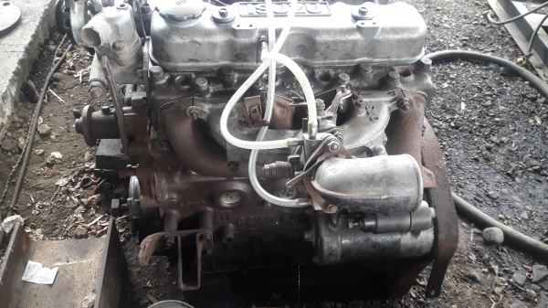 ขายเครื่องอีซุ c 240 เครื่องติดดี ปลอก แหวนใหม่ สนใจโทรสอบถาม 098-5922944