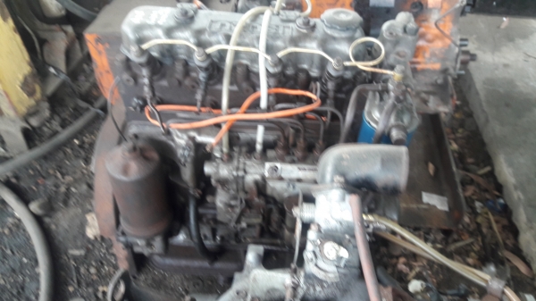 ขายเครื่องอีซุ c 240 เครื่องติดดี ปลอก แหวนใหม่ สนใจโทรสอบถาม 098-5922944