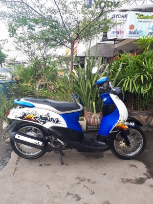 Fino เกย์เดียว สีดำน้ำเงินขาว รถสวย ขับนิ่มมากๆ พร้อมใช้ ขายอย่างถูก Fino เกย์เดียว สีดำน้ำเงินขาว รถสวย ขับนิ่มมากๆ พร้อมใช้ ขายอย่างถูก