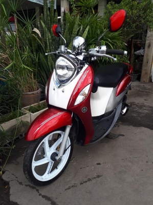 Yamaha Fino FI สีแดงขาวเทา (ล้อแม็กซ์)รุ่น Premium ปี 2556 สวยใสคลาสสิคมาก หัวฉีดรุ่นใหม่ประหยัดน้ำมัน Yamaha Fino FI สีแดงขาวเทา (ล้อแม็กซ์)รุ่น Premium ปี 2556 สวยใสคลาสสิคมาก หัวฉีดรุ่นใหม่ประหยัดน้ำมัน
