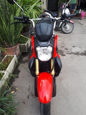 Zoomer X สีแดง รถสวย (ล้อแม็กซ์) ขับหล่อๆ ประหยัดน้ำมัน Zoomer X สีแดง รถสวย (ล้อแม็กซ์) ขับหล่อๆ ประหยัดน้ำมัน