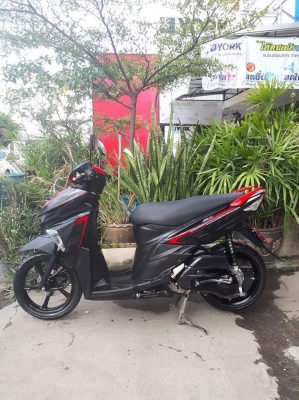 Yamaha GT 125 สีดำแดง ปี 2560 รุ่นใหม่สีดำด้าน (ล้อแม็กซ์แท้) รถสวยสปอร์ตมากๆ Yamaha GT 125 สีดำแดง ปี 2560 รุ่นใหม่สีดำด้าน (ล้อแม็กซ์แท้) รถสวยสปอร์ตมากๆ