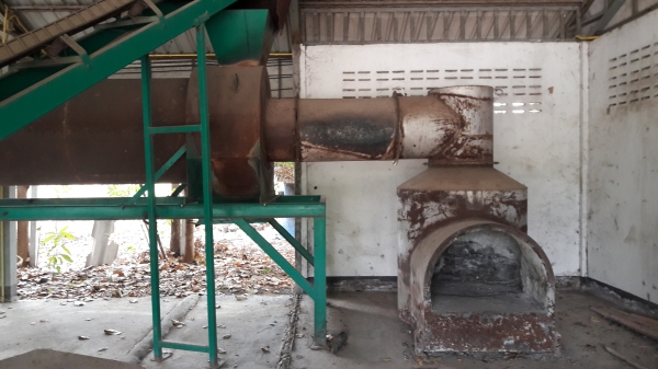 ท่ออบแห้งแบบโรตารี่ยาว 12.5 เมตร ผ่านศูนย์กลาง 1 เมตร พร้อมเตาเผาฟืน ท่ออบแห้งแบบโรตารี่ยาว 12.5 เมตร ผ่านศูนย์กลาง 1 เมตร พร้อมเตาเผาฟืน