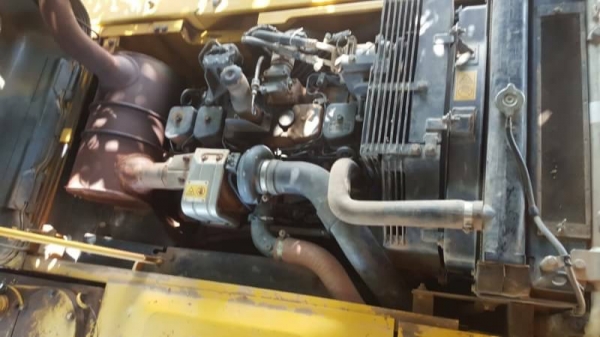 ขาย 1,450,000 KOMATSU pc 200-7 เอกสารแจ้งจำหน่าย ทำงาน 11,000 ชม. ไฟฟ้าครบ เครื่องดีมาก ปั้มแรงสุด เอวแน่น ช่วงล่างสวย รถสวยพร้อมใช้ รถอยู่ อุดร 090-772-3710 090-772-3708