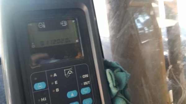 ขาย 1,450,000 KOMATSU pc 200-7 เอกสารแจ้งจำหน่าย ทำงาน 11,000 ชม. ไฟฟ้าครบ เครื่องดีมาก ปั้มแรงสุด เอวแน่น ช่วงล่างสวย รถสวยพร้อมใช้ รถอยู่ อุดร 090-772-3710 090-772-3708