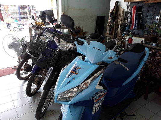 ้Honda & Suzuki ขายเหมา 4 คัน ้Honda & Suzuki ขายเหมา 4 คัน