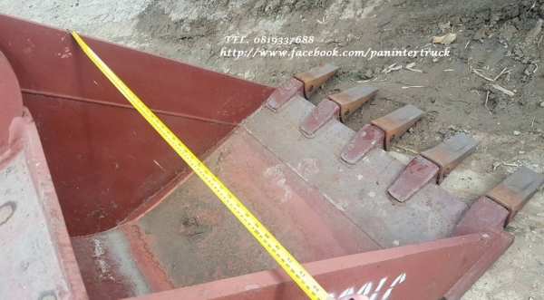 Mid -Year *SALE*สินค้าใหม่ประกอบนอกBUCKETบุ๊งกี๋รถขุดไซค์ 200 ,220/สลัก80มิล/แบบธรรมดา/ 5ฟัน /กว้าง42นิ้ว(107cm.) /ยังไม่เคยใช้งาน /ราคาเพียง(ใบละ) 37,000 บาท