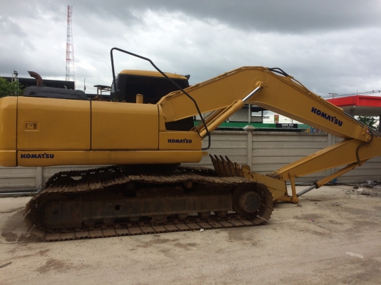 ขายเหมา 2 คัน 200-7 CAT 320 ล้อยางเล่มทั้งสอง ราคา 1,600,000 ราชบุรี