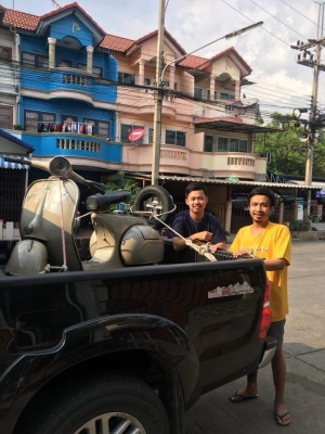 รับสั่งประกอบ Vespa 64 นะครับ ราคา 55,000 บาท รับสั่งประกอบ Vespa 64 นะครับ ราคา 55,000 บาท