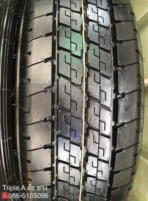 ยางป้ายแดง Dunlop 215-70-15 ปี 18