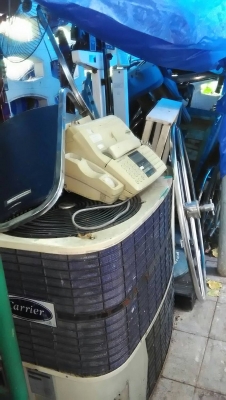 ขายเหมา ( แอร์ 10 ชุด เครื่องถ่าย 2 เครื่อง )  สภาพดี ถูกด้วย 38,000 บาท