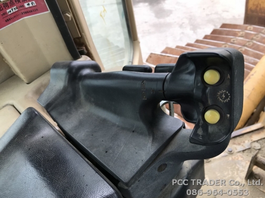 CAT D6M ปี 2002 นำเข้าจากญี่ปุ่น รถมาถึงไทยแล้วครับ สภาพสวย ๆ เลย