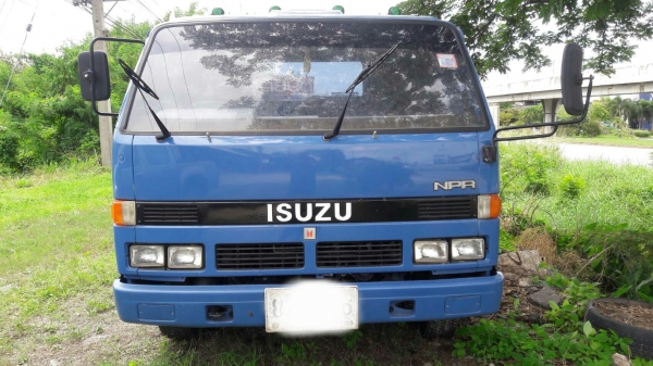 ขายรถสไลค์ราคา350000บาทขายอิสุสุNPR 115แรง เกียร์สั้น ทะเบียนยกเลิกม79 ทะเบียนพร้อมโอน