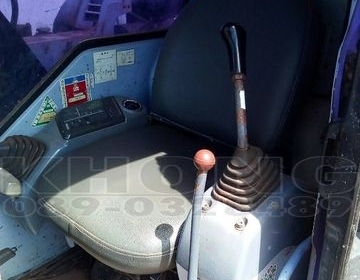 ขายด่วน รถแบคโฮ komatsu 128 us เครือง เดิม เอว แน่น เฟรมตัวเดินดี มีเอกสารซื้อขาย เพียง 410000 บาท