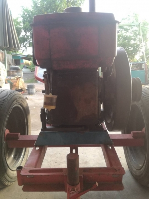 รถไถเดินตามพร้อมเครื่องยันม่าร์