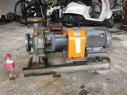 ขายชุดปั๊มน้ำหอยโข่ง Ebara 65x50FSJ ใบพัดทองเหลือง ขนาดเข้า 2.5นิ้ว ออก 2นิ้ว ชนมอเตอร์ 3HP. 380V 1400rpm. พร้อมแท่น สภาพสวยมาก พร้อมใช้งาน ราคา 9,800 บาท