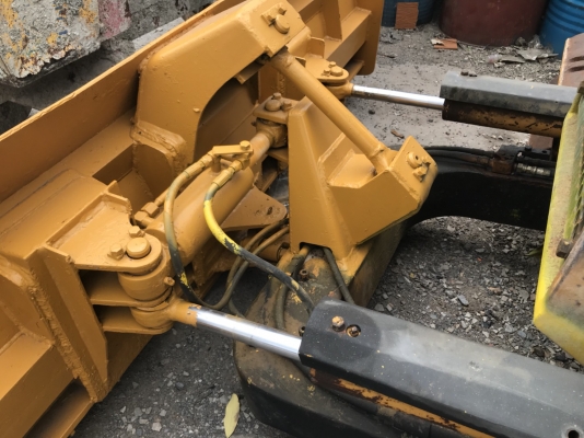 D20P รถไถ รถดัน รถดิน D20P รถไถ รถดัน รถดิน