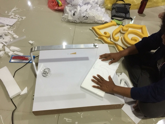 เครื่องตัดโฟมด้วยลวดร้อน เครื่องตัดโฟมด้วยลวดร้อน