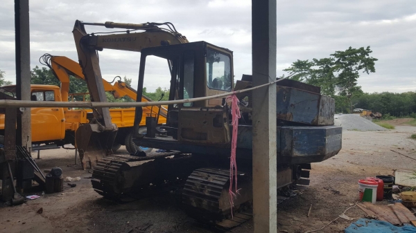 ขาย แบคโฮ KOMATSU PC120-3 เครื่อง 6BD1 ปั้มดี ช่วงล่าง 70\%