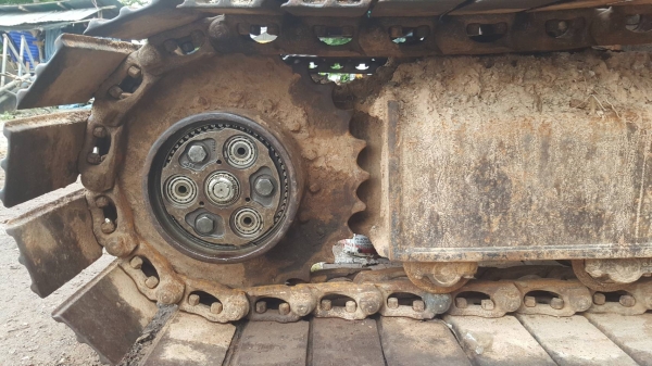 ขาย แบคโฮ KOMATSU PC120-3 เครื่อง 6BD1 ปั้มดี ช่วงล่าง 70\%