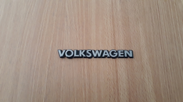 เพลทโลโก้ VOLKSWAGEN