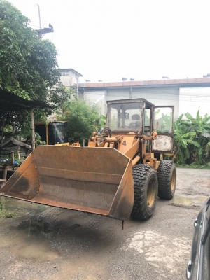 ขายเหมาถูกๆ รถตักKOMATSU 510,CAT IT 12 มี2คัน