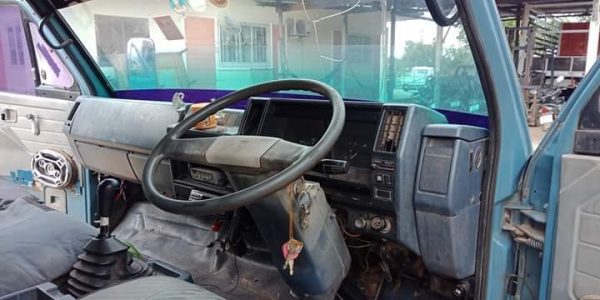 ISUZU. NPR 115 แรง ปี34 รถเดิมบาง เครื่องแจ่มมาก ครัชชีสวย เอกสารพร้อม สนใจติดต่อ 091-3544524 ISUZU. NPR 115 แรง ปี34 รถเดิมบาง เครื่องแจ่มมาก ครัชชีสวย เอกสารพร้อม สนใจติดต่อ 091-3544524