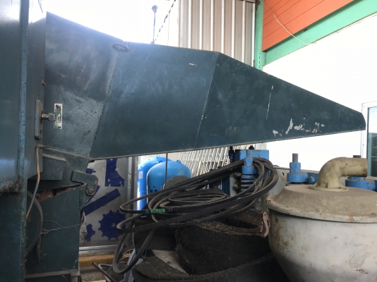 ขายเครื่องโม้พลาสติก50แรงปากโม้กว้าง1.5เมตรราคากันเองครับ ขายเครื่องโม้พลาสติก50แรงปากโม้กว้าง1.5เมตรราคากันเองครับ