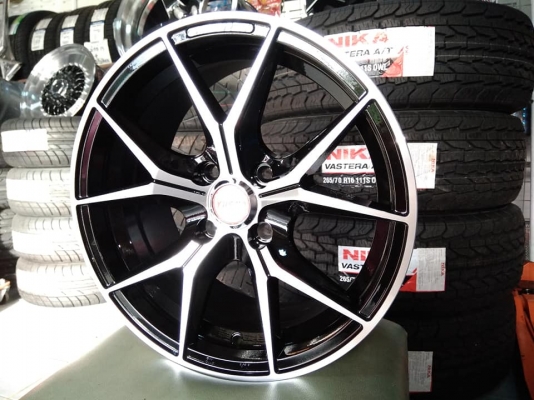 แม็กใหม่ขอบ 15 ลายก้านวาย ราคา 7500 พร้อมยางไทย 12500 บาท