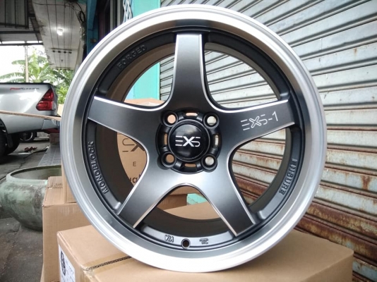 แม็กใหม่ขอบ 15 สีเทากัล ราคา 8500 พร้อมยางไทย 13500 บาท