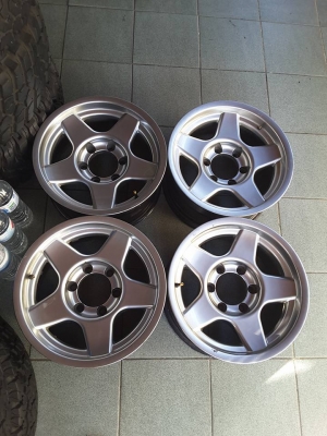 Max ลายแบรดเลย์ 6/139 ขอบ 16*8 et0 สภาพสวยๆ 1ชุด