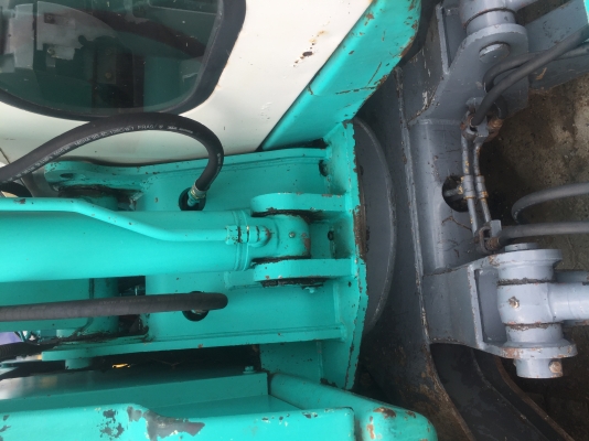 ขายคับรถขุดSK60มาคไฟใช้งาน8พันชั่วโมงมีใลแยคใบด้นครบ