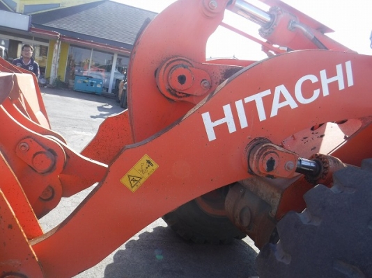 ขายรถตัก ยี่ห้อHITACHI รุ่น ZW250 ขายรถตัก ยี่ห้อHITACHI รุ่น ZW250