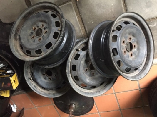 ล้อกะทะยาง14และ15 ล้อกะทะยาง14และ15