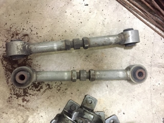 อะไหล่แต่ง แนว จิ๊ป ออฟโรดบันได ดับเพลิง กระจกหูช้าง รีโมทวิ้นหลายอย่าง เก่าญี่ปุ่น อะไหล่แต่ง แนว จิ๊ป ออฟโรดบันได ดับเพลิง กระจกหูช้าง รีโมทวิ้นหลายอย่าง เก่าญี่ปุ่น