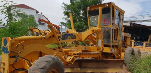 ขายรถเกรดCHAMPION แชมเปี้ยน 710 -2 สภาพสมบูรณ์ พร้อมลุย