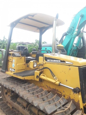 ขายจ้า. MITSUBISHI BD2H เก่าใน..สภาพดี...ใช้งานมาน้อย...3,XXX ชัวโมง..เดิมๆๆ พร้อมใช้ เอกสารอินวอย...โทร 089-3818694 จ๊อย ขายจ้า. MITSUBISHI BD2H เก่าใน..สภาพดี...ใช้งานมาน้อย...3,XXX ชัวโมง..เดิมๆๆ พร้อมใช้ เอกสารอินวอย...โทร 089-3818694 จ๊อย