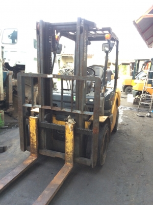 อาร์ ซี เอช โฟรคลิฟท์  ขาย โคมะสุ ขีด 16 ดีเซล 3 ตัน