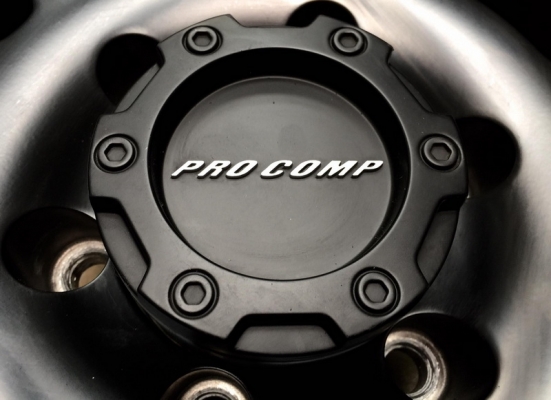 ลดราคาขายถูกๆ ล้อProcomp แท้ ขอบ16x8 off 0 สภาพใหม่มาก 4วง