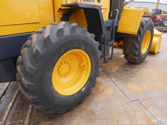 มาใหม่ครับ KOMATSU WA100-5 นำเข้าจากญี่ปุ่น โทร.090-986-2521 อ๊อบ