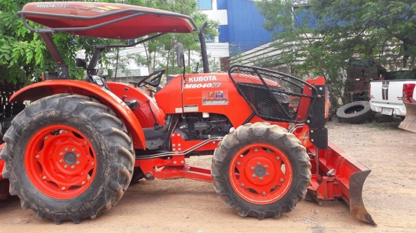 ขายแทรกเตอร์ ขายแทรกเตอร์