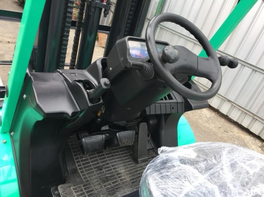 ขาย MITSUBISHI ล่าสุด 3 ตัน 7 เมตร 3พันชั่วโมง ดีเซล ออโต้ ราคา 620,000 บาท 094-426-7888 จะเด็ด ขาย MITSUBISHI ล่าสุด 3 ตัน 7 เมตร 3พันชั่วโมง ดีเซล ออโต้ ราคา 620,000 บาท 094-426-7888 จะเด็ด