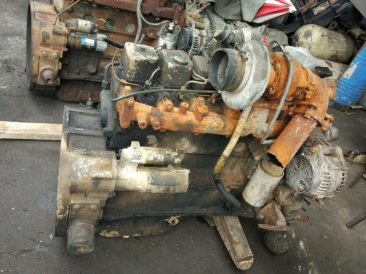 ขายเครื่อง cummins 6BT - 061-782-8785